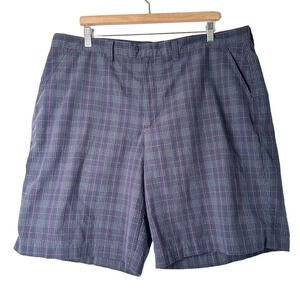 Patagonia Thrift Shorts  Mens Size 40 Seersucker Textured Dark Blue Plaid 57627